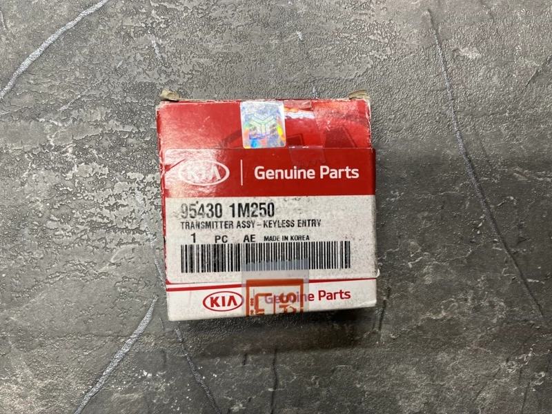 ریموت سوئیچ کیا سراتو سایپا جنیون اصلی کد فنی 954301M250