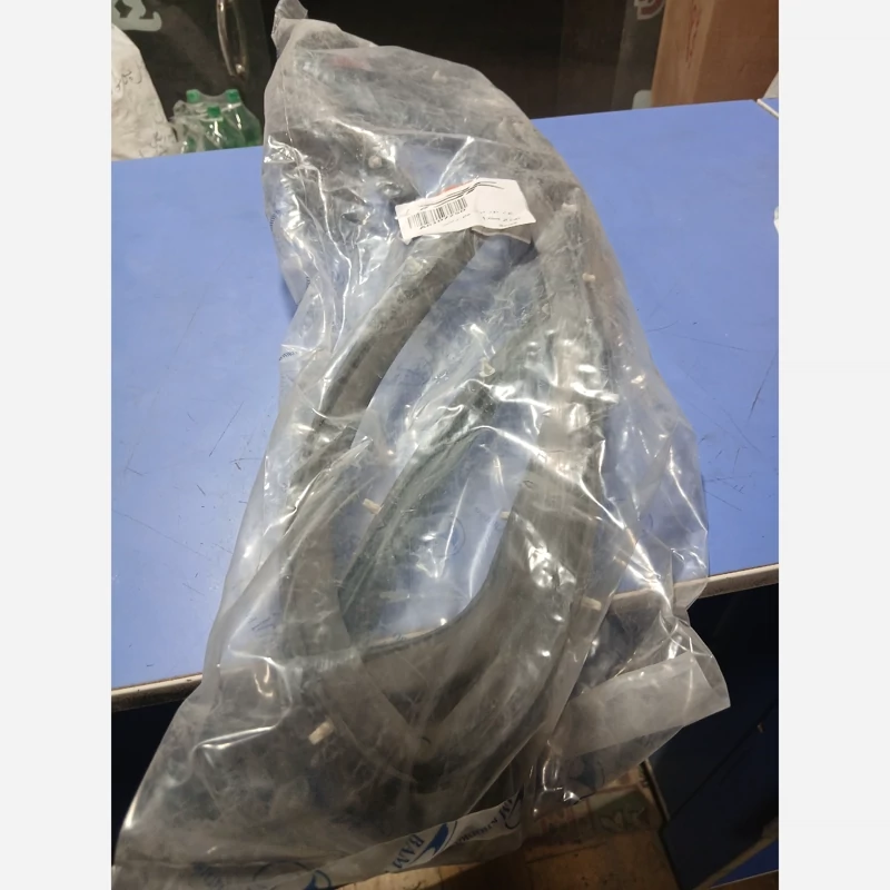 نوار دور درب جلو چپ لیفان ایکس 50اصلی (پسکرایه )