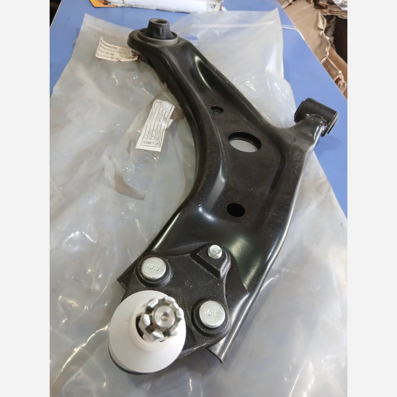 طبق جلو راست لیفان ایکس 50 اصلی(پس کرایه)