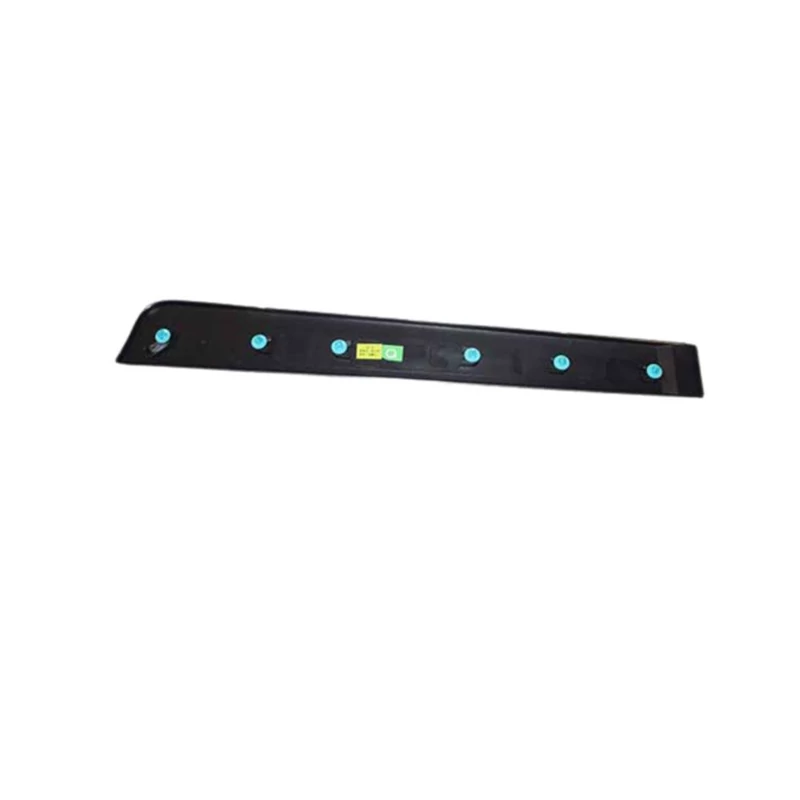 فلاپ یا زه درب عقب راست ام وی ام X22