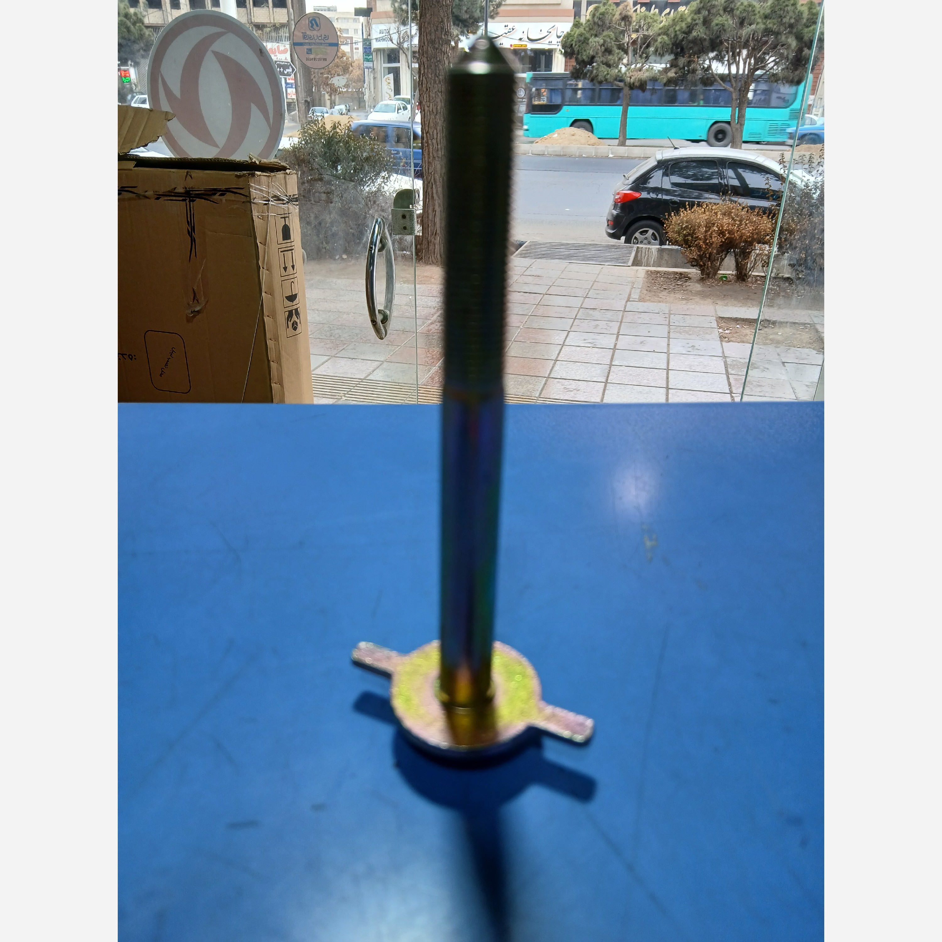 پیچ اکسل عقب ایکس60 و70(پسکرایه)